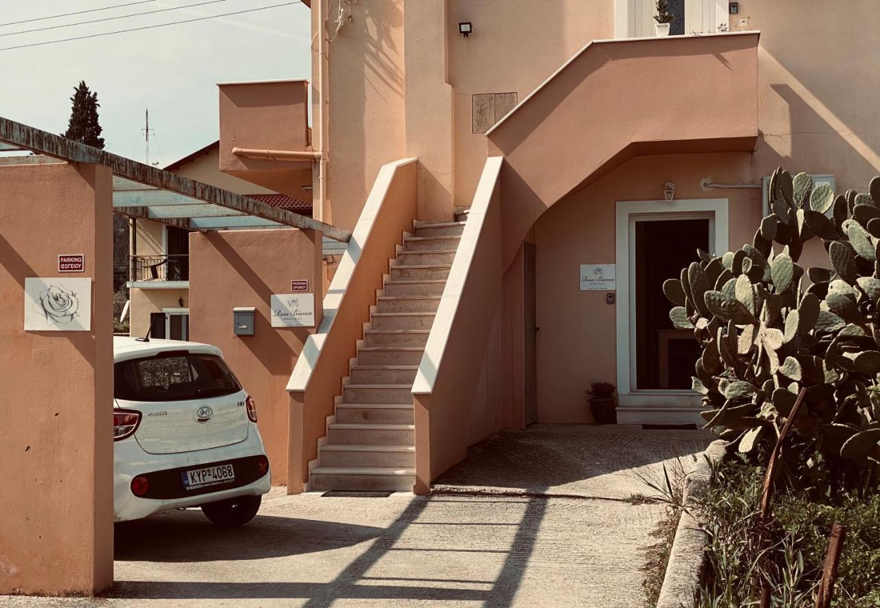 Rosa Bianca Apartment Kanali  Exterior photo